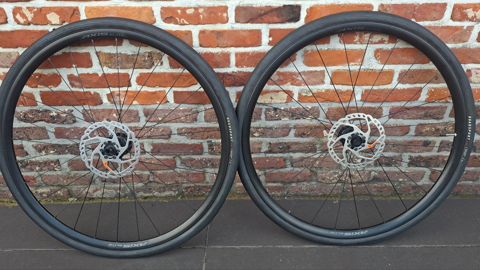 nieuwe koerswiele, Fietsen en Brommers, Fietsonderdelen, Ophalen of Verzenden