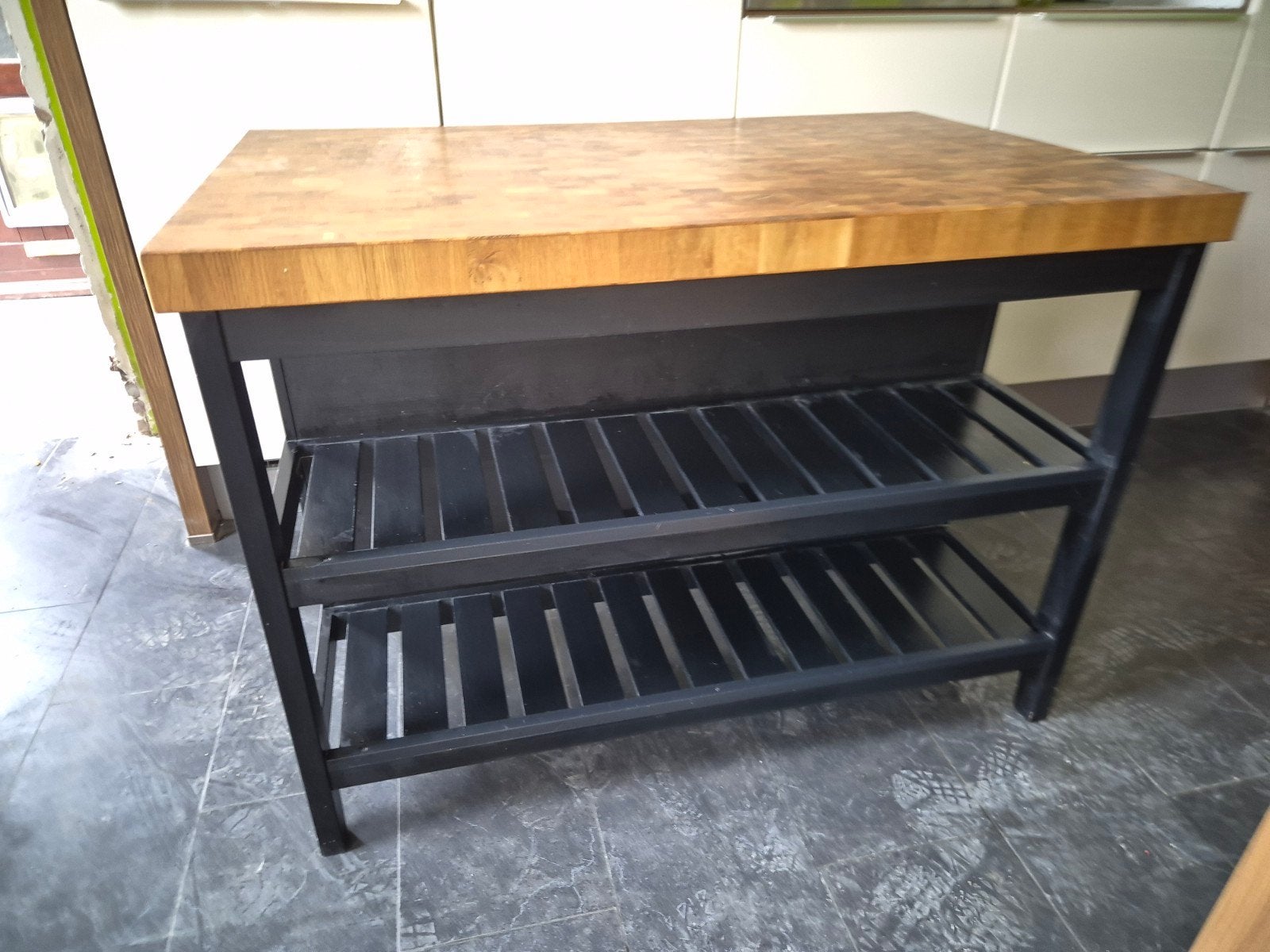 VADHOLMA ikea
Keukeneiland, zwart/eiken, 126x79x90 cm, Ophalen, Gebruikt, 100 tot 150 cm, 75 cm of meer