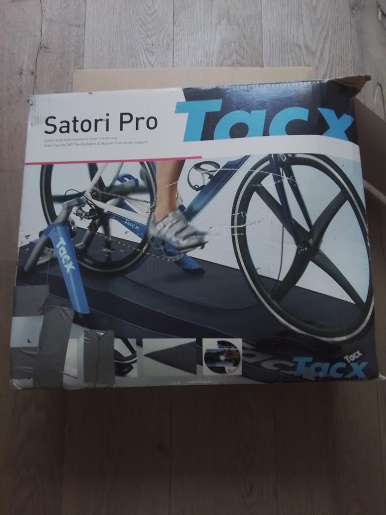 Fietstrainer Tacx Satori Pro zgan magneetrem 10 standen, Ophalen of Verzenden, Zo goed als nieuw, Overige typen