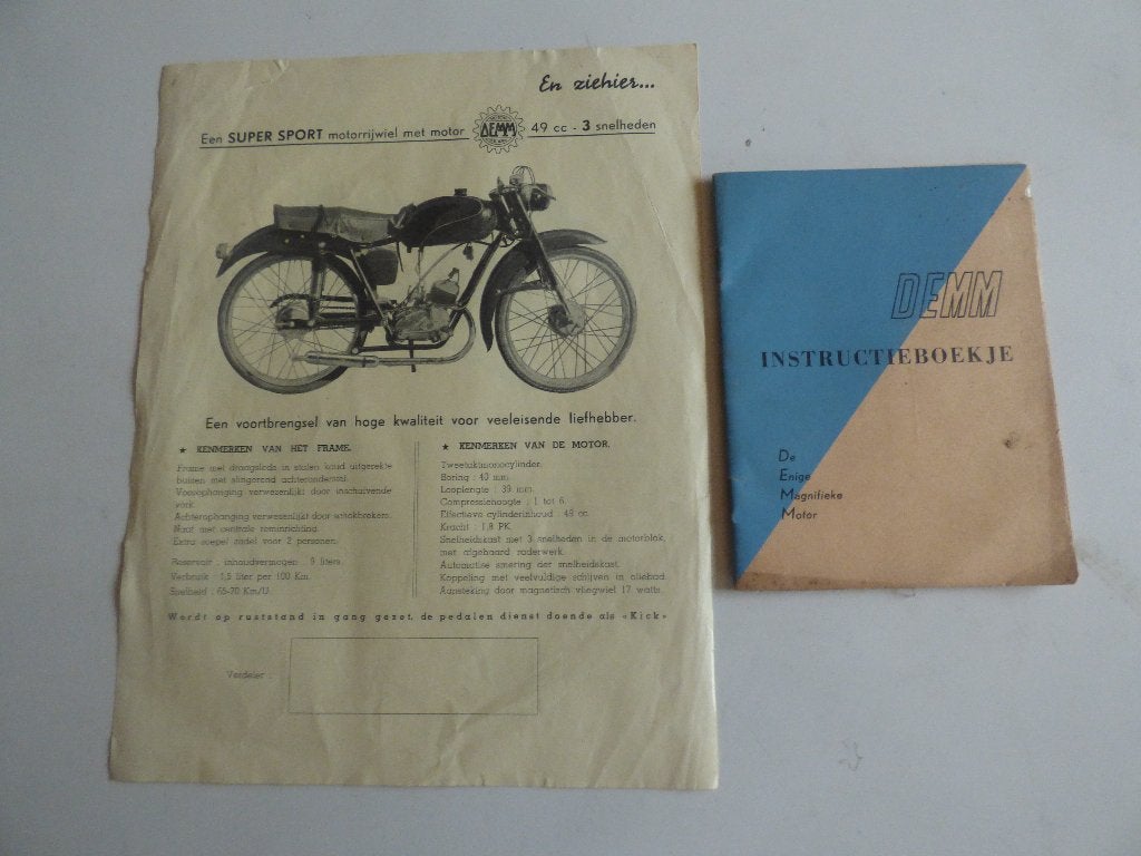 DEMM 50CC INSTRUCTIEBOEKJE & DEMM SUPER SPORT FLYER, Fietsen en Brommers, Handleidingen en Instructieboekjes, Ophalen of Verzenden