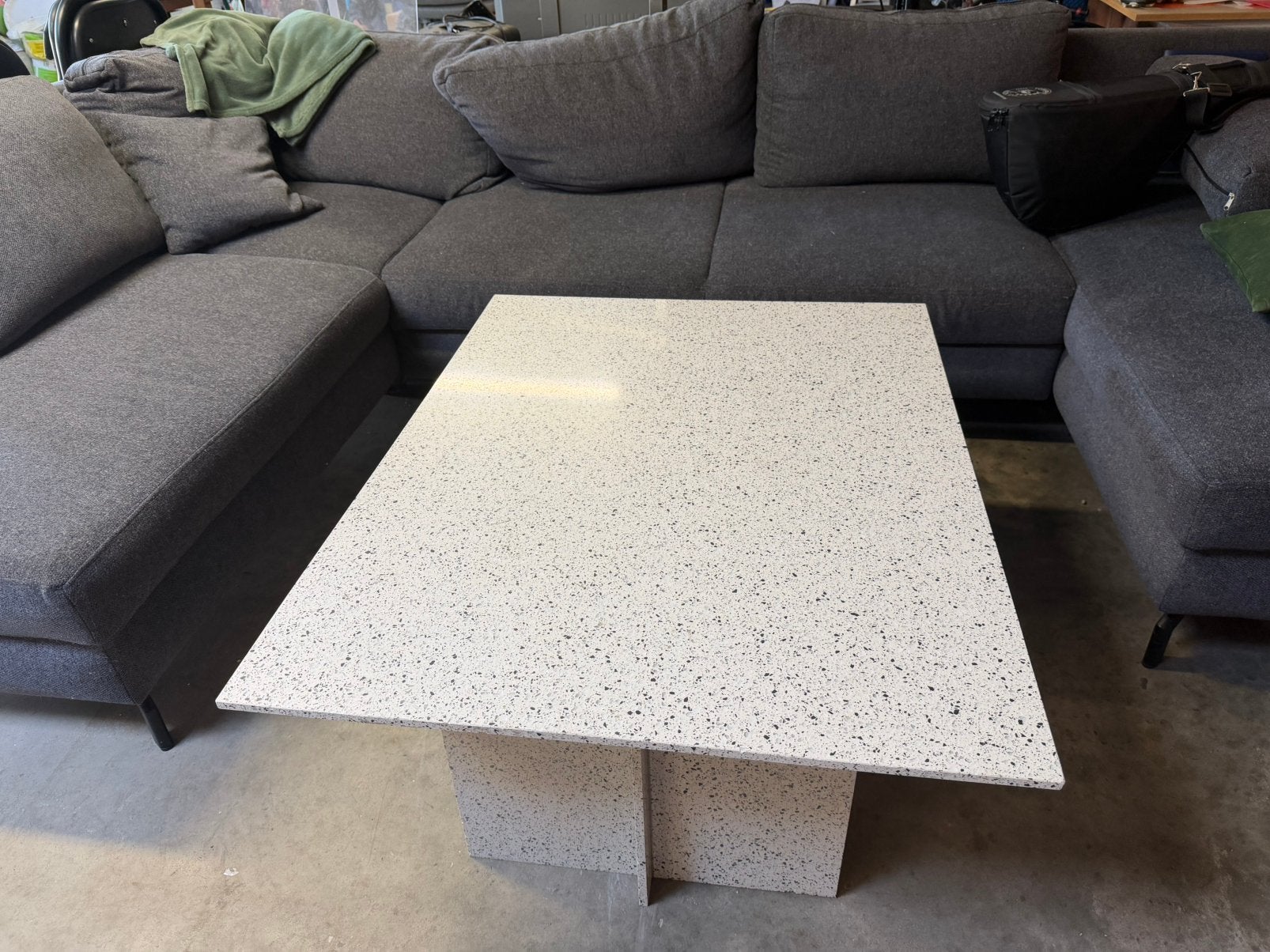 Graniete tafel, Huis en Inrichting, Tafels | Salontafels, Ophalen, Overige materialen, 50 tot 100 cm, Zo goed als nieuw