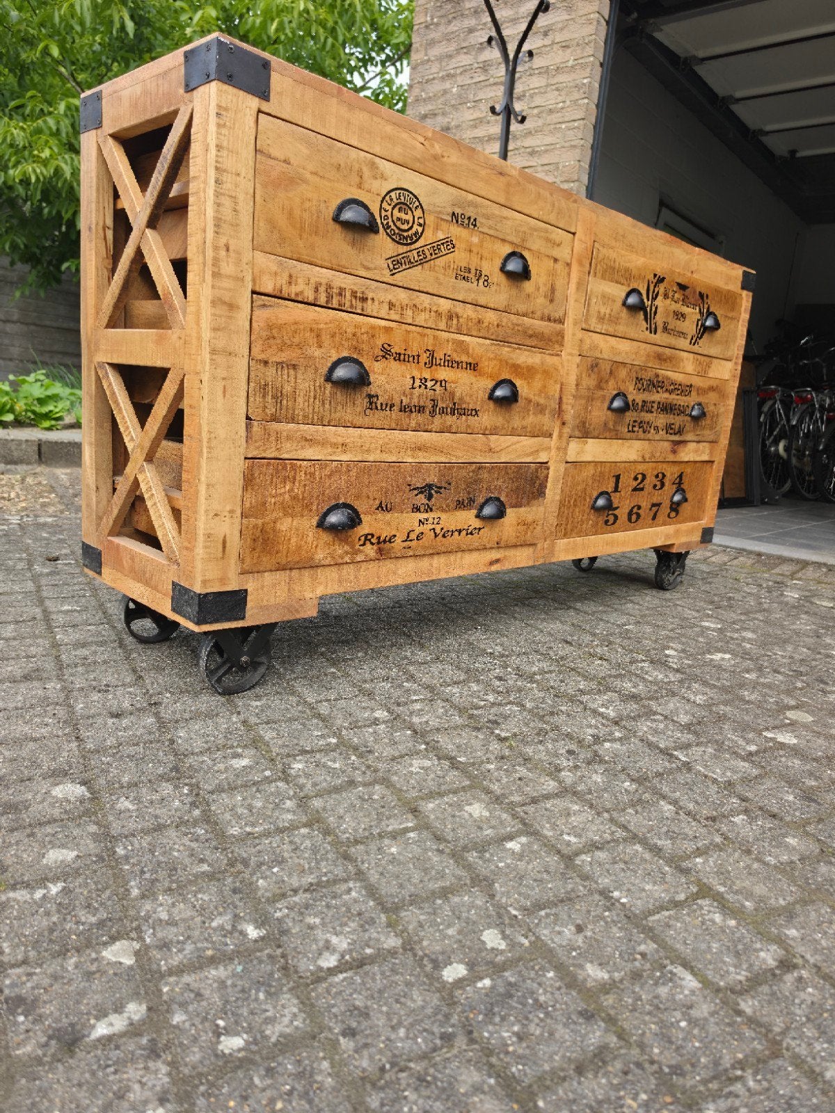 Industriële dressoir, Huis en Inrichting, Ophalen, Metaal