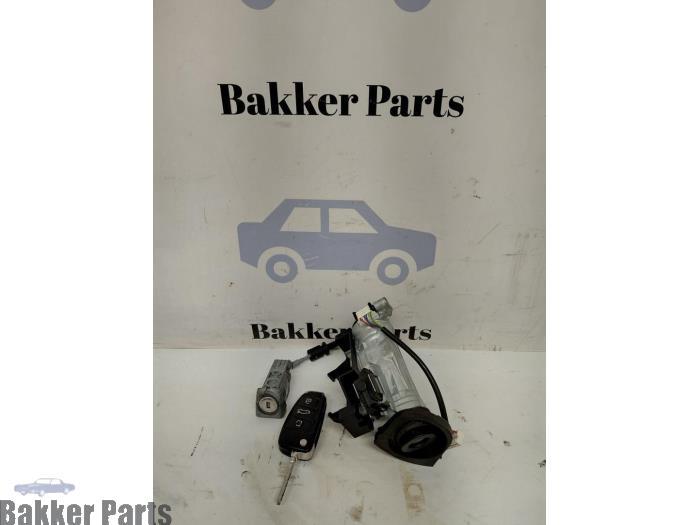 Serrure de contact + clé d'un Audi Q2, Autos : Pièces & Accessoires, -, -, 3 mois de garantie, Audi