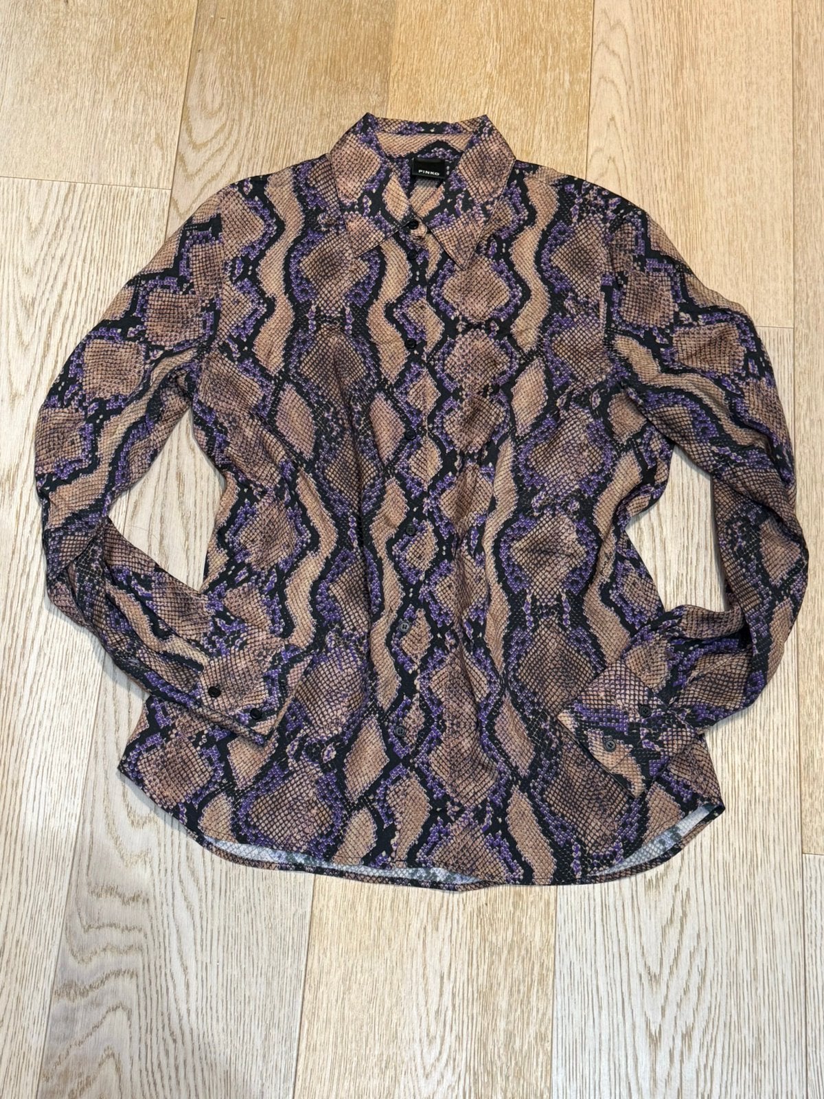 Nieuw Pinko T38 shirt van 275€, Kleding | Dames, Ophalen of Verzenden, Nieuw, Beige