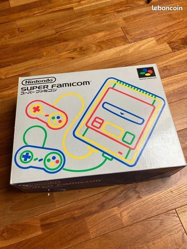 Nintendo Super Famicom en boîte + notice – JAP, Ophalen, Gebruikt, Met 2 controllers