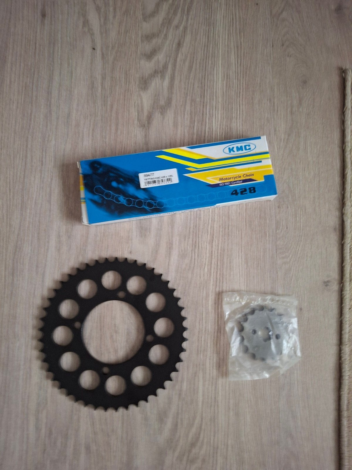Gloednieuwe pitbike ketting plus tandwielen set, Ophalen