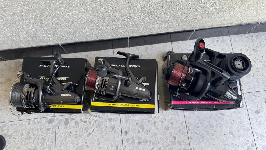 Complete Karpervisser Set - Flagman Rods, Reels, Rod Pod, Enlèvement, Comme neuf, Ensemble complet