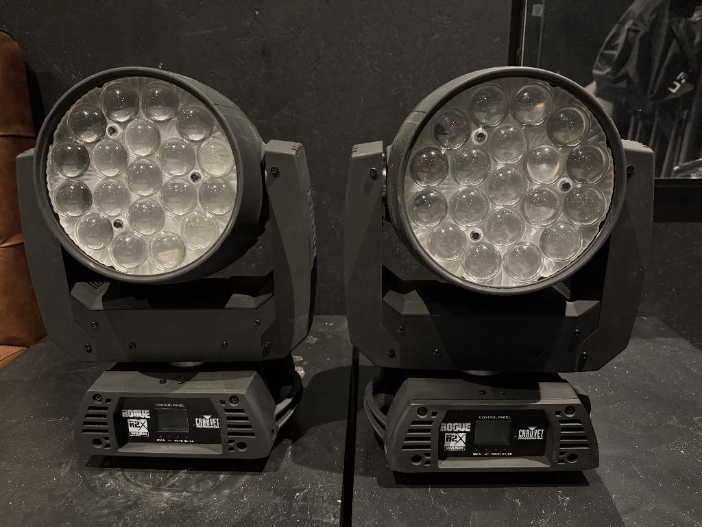 2x Chauvet R2X Wash, Musique & Instruments, Lumières & Lasers, Enlèvement ou Envoi, Comme neuf, Lumières