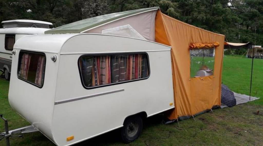 Leuke lichte oldtimer caravan kip kuiken te koop 280kg!, Caravans en Kamperen, Caravans, Particulier, tot en met 3, tot 500 kg
