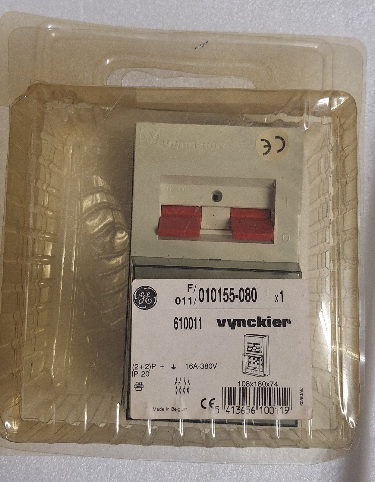 Nieuw Vynckier Opbouwkastje 16A - 380V (Type 610011 / 011/01, Bricolage & Construction, Électricité & Câbles, Envoi