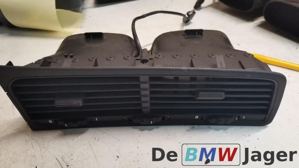 Dashboard luchtrooster midden BMW 8-serie E31 1383084, Gebruikt, Ophalen of Verzenden, BMW, BMW