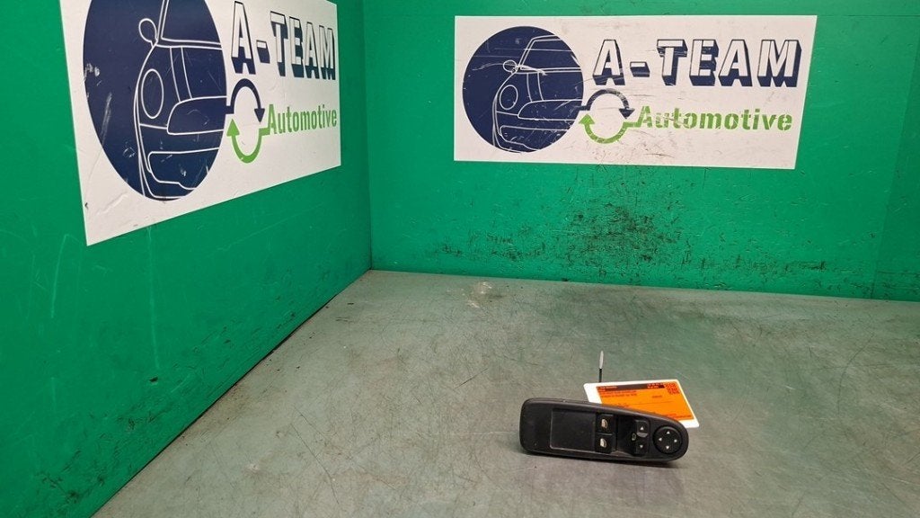 COMMUTATEUR VITRES ELECTRIQUES C4 Picasso (UD / UE / UF), Citroën, Kontakt-citroen@citroen.com, Utilisé, Citroën Deutschland GmbH