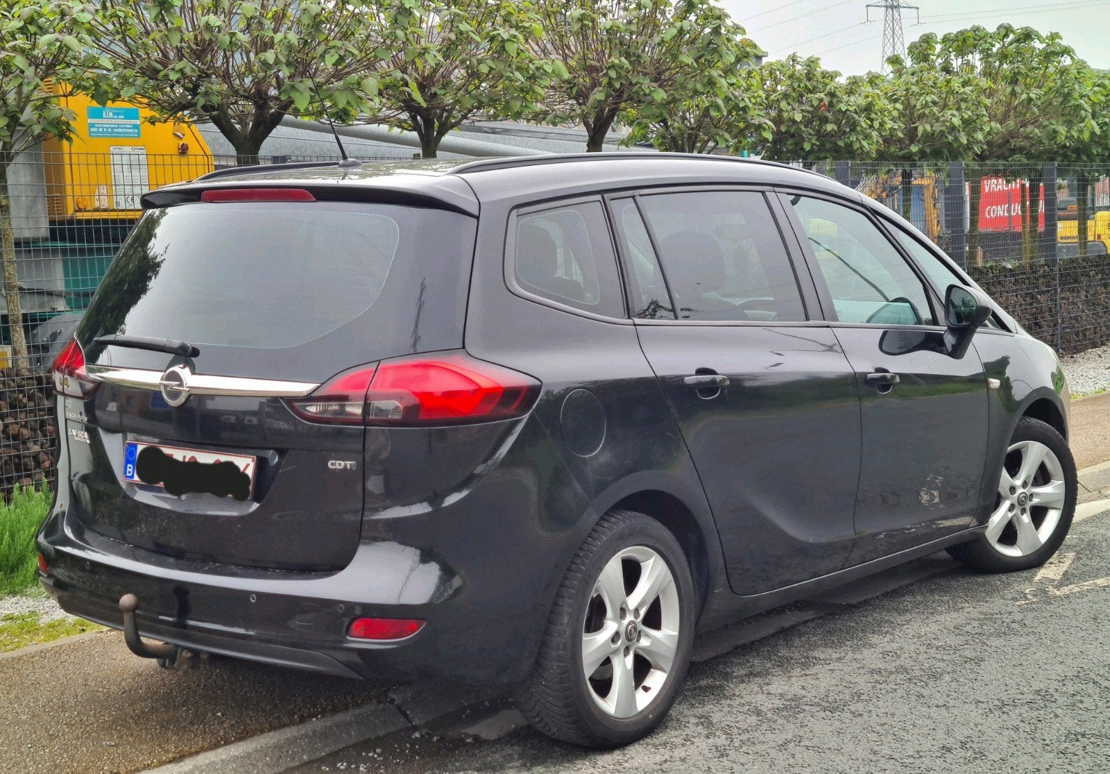 opel zafira 20cdti new model clima 240mkm 3500€, Autos, Euro 5, Boîte manuelle, 5 portes, Particulier
