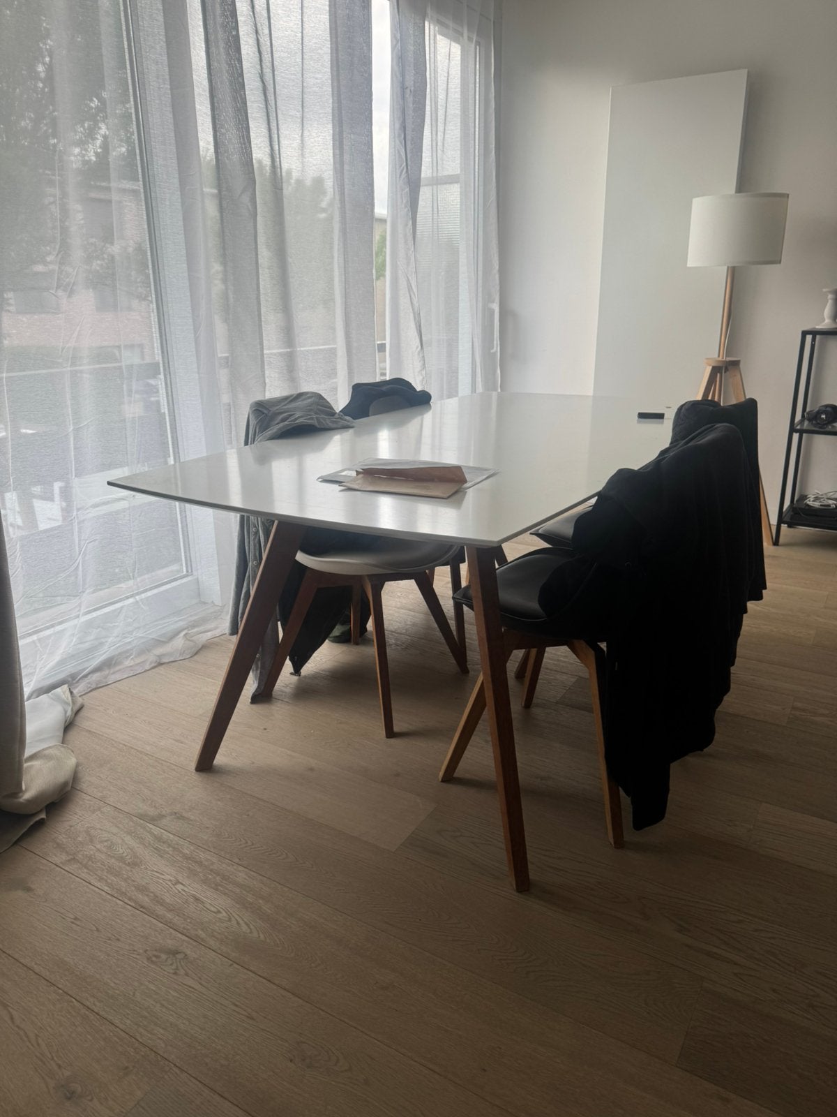 Tvkast , tafel en dressior en 4 stoelen, Ophalen of Verzenden