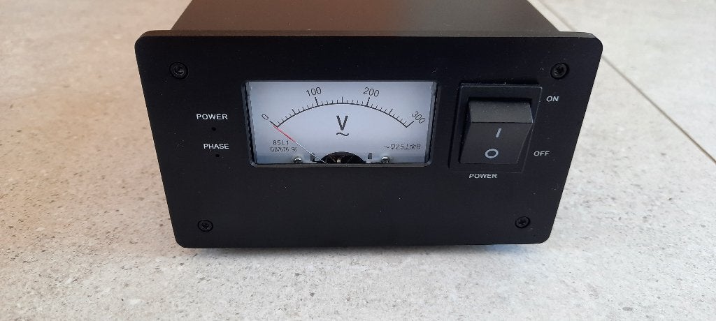 Taga PF1000 V2 stekkerdoos, Ophalen of Verzenden, Zo goed als nieuw