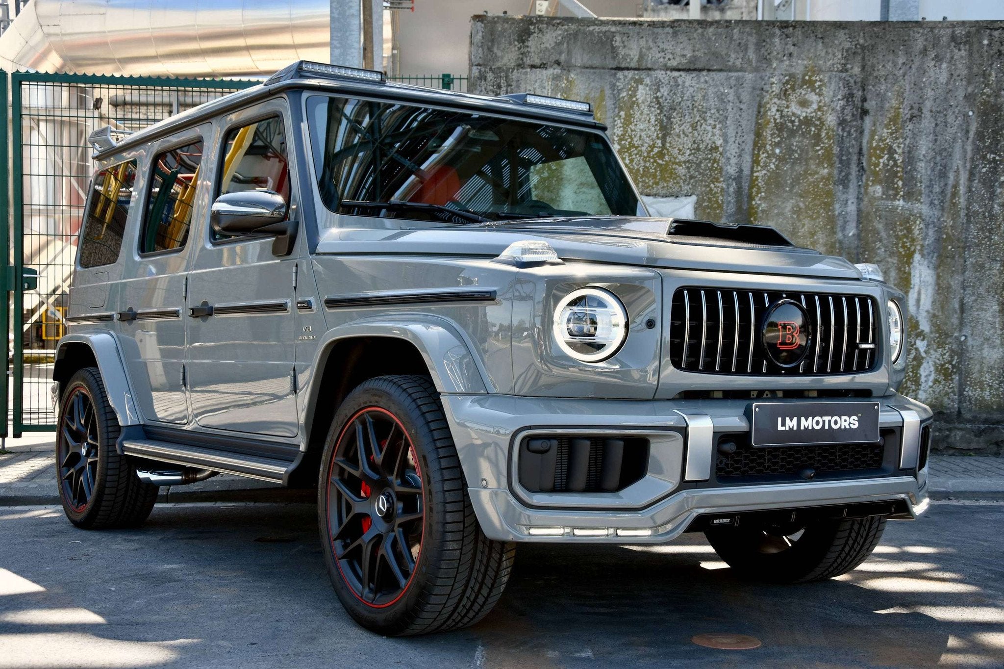 Mercedes-Benz G-Klasse 63 AMG *BRABUS * Individualized *NEW*, Autos, Achat, 605 ch, Entreprise, Noir