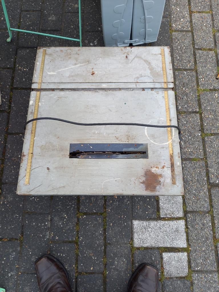 Tafel machine, Ophalen