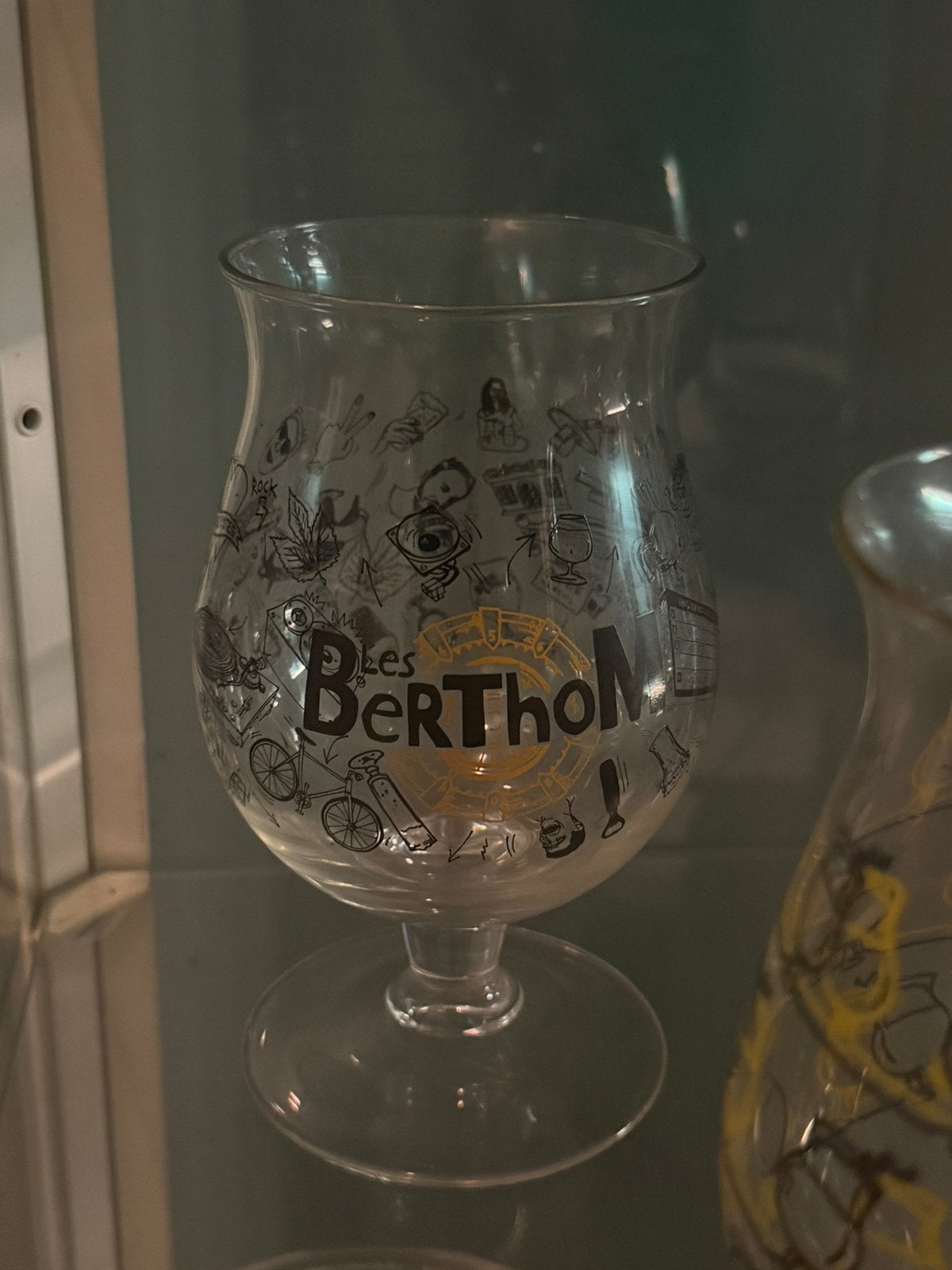 Duvel glas Berthom Memes, Enlèvement, Comme neuf, Duvel