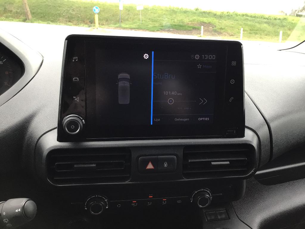 peugeot partner 100pk 2023 34000km 3plaatsen 13950e ex, Stof, 4 cilinders, Wit, Bedrijf