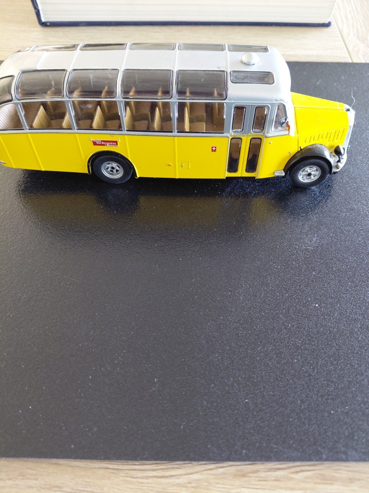 Miniature autobus Saurer L40 suisse, Enlèvement ou Envoi, Neuf, Bus ou Camion