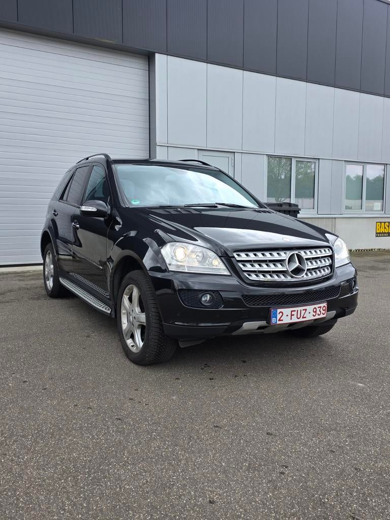 Cargo léger Mercedes ml 280 3.0 V6, Autos, Mercedes-Benz, Achat, Carnet d'entretien, Noir, 5 portes