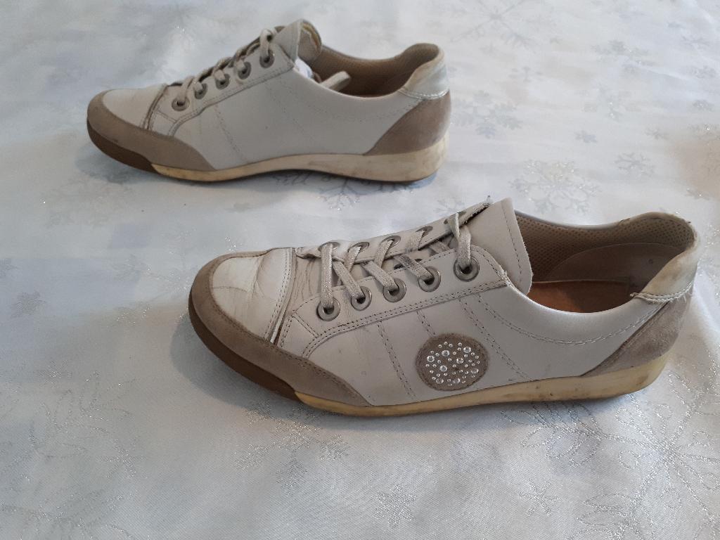 Chaussures femmes ARA blanc gris beige brun brillants 38, Enlèvement ou Envoi, Sneakers et Baskets, ARA femme, Porté