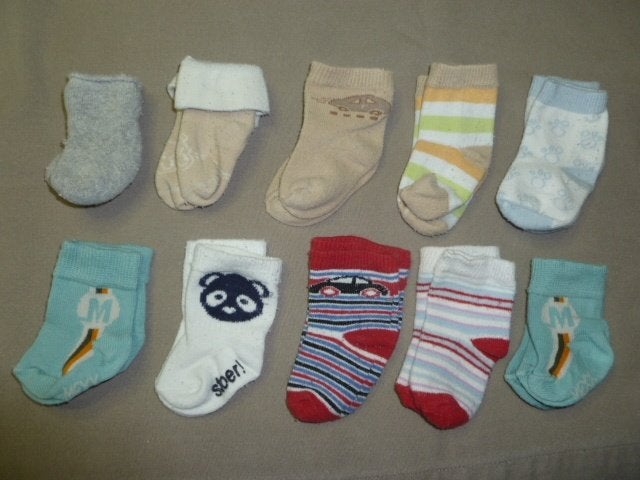Pakketje van 10 paar baby sokjes, Enfants & Bébés, Vêtements de bébé | Chaussures & Chaussettes, Enlèvement ou Envoi, Chaussettes