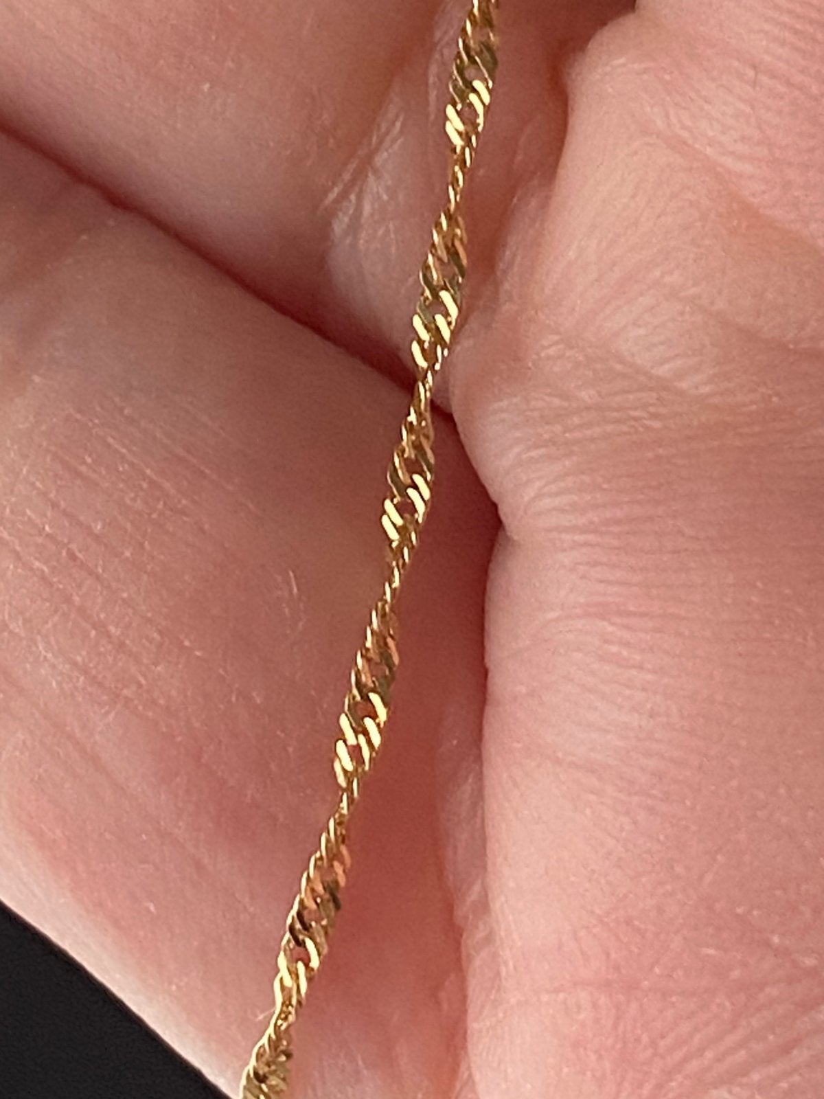 Collier torsadée en or 18k, Bijoux, Sacs & Beauté, Enlèvement, Comme neuf, Or, Or