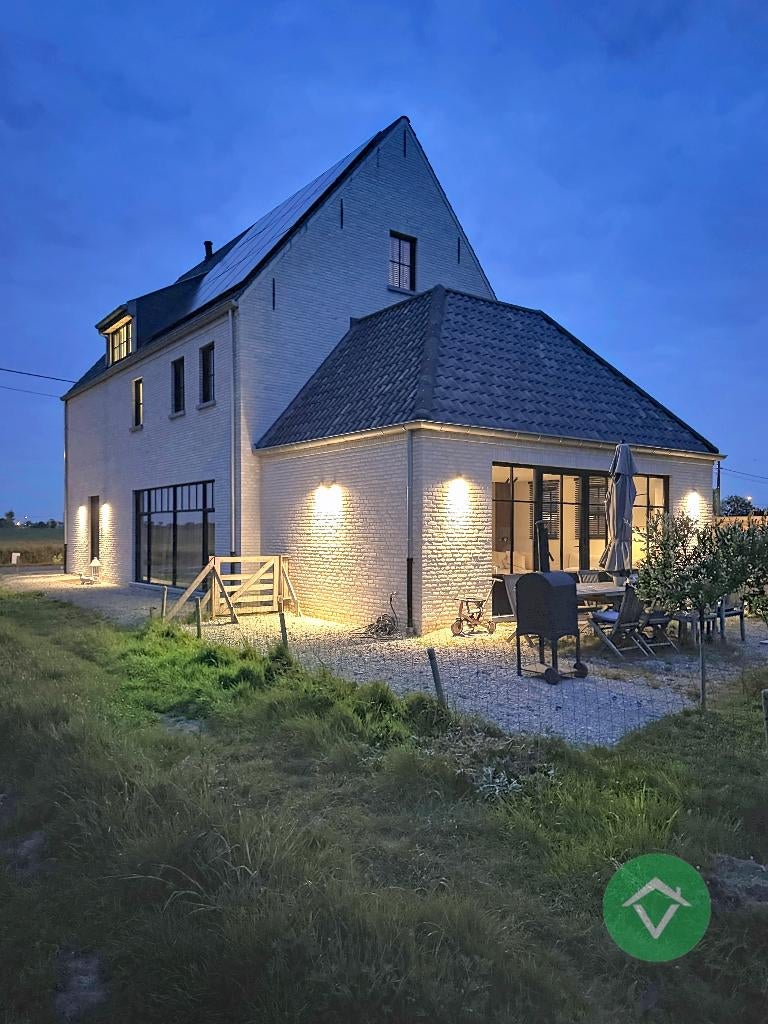 Alleenstaande woning met 5 slaapkamers te Zarren, Immo, Maisons à vendre, Province de Flandre-Occidentale, 500 à 1000 m², Maison individuelle