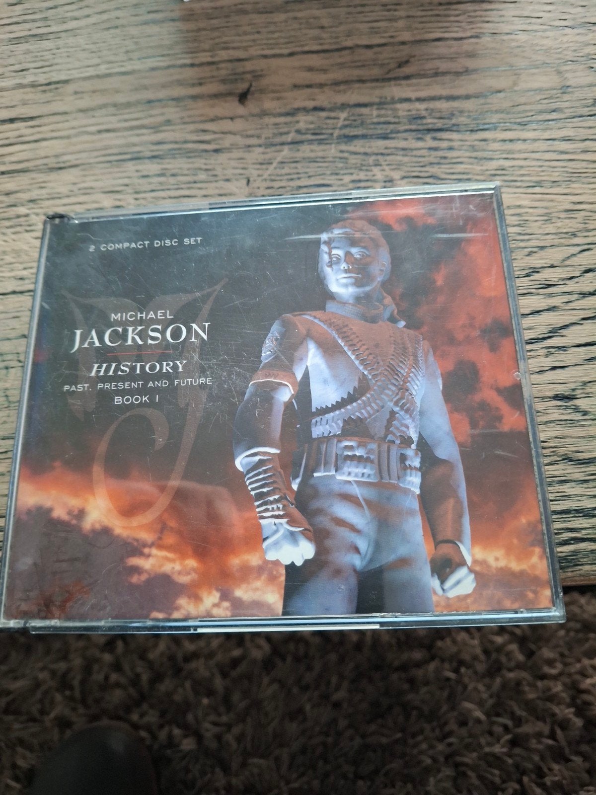 Histoire de Michael Jackson en double CD, Enlèvement ou Envoi