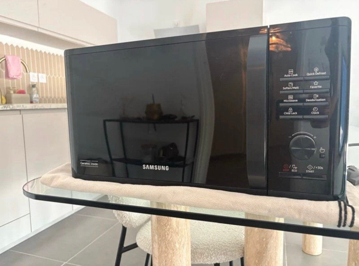 Four à micro-ondes/micro-ondes Samsung en parfait état, Enlèvement, Comme neuf, Gril, Micro-ondes