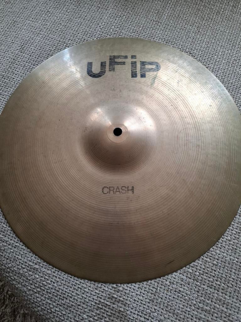 Ufip 16 inch thin crash cymbaal voor uw drumstel, Muziek en Instrumenten, Ophalen of Verzenden, Zo goed als nieuw