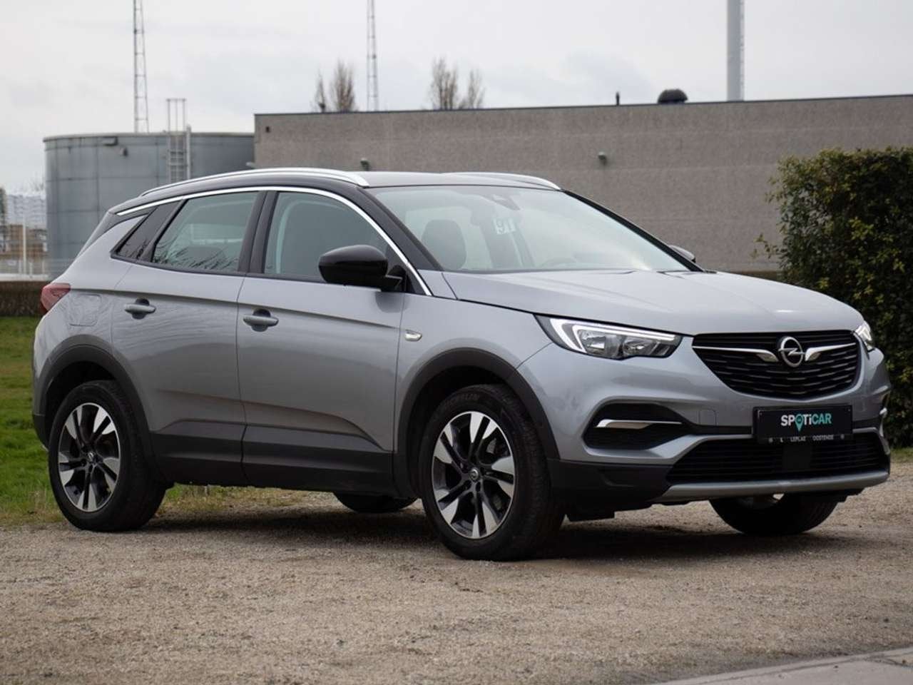 Opel Grandland X 1.2 MT6 130PK |CAMERA|NAVI|ELEKTRISCHE KOF, 0 kg, Zwart, 1199 cc, 0 kg