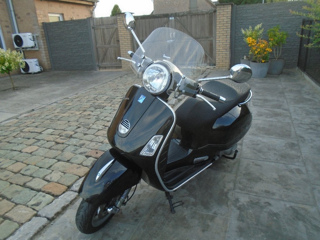 Vespa Gts 300ie, bwj. 2013, topstaat! 2999€, Fietsen en Brommers, Scooters | Vespa, Zo goed als nieuw, Overige modellen, Klasse B (45 km/u)
