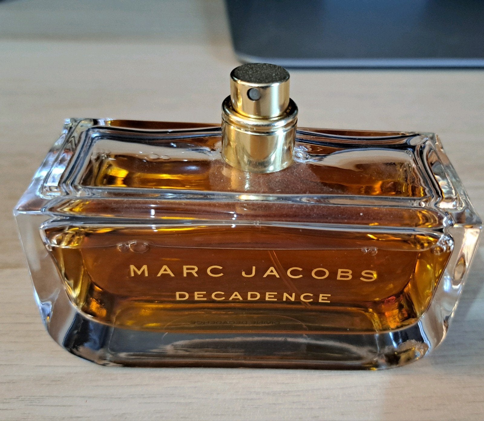 Marc Jacobs divine decadence origineel parfum als nieuw, Ophalen of Verzenden, Zo goed als nieuw