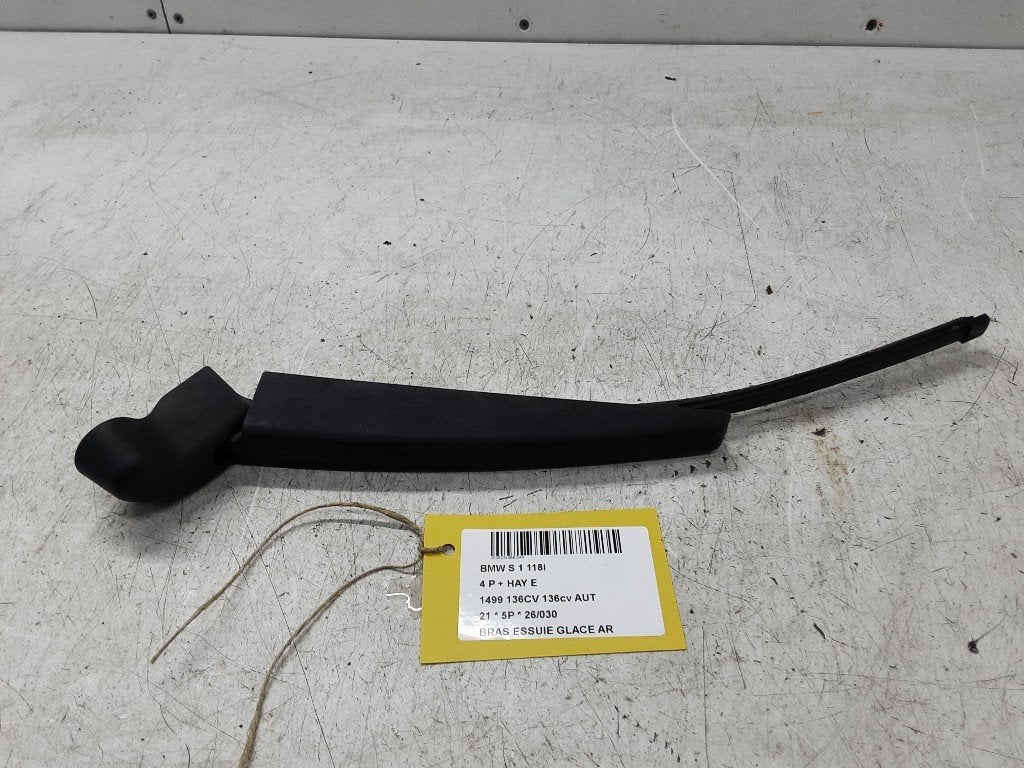 RUITENWISSERARM ACHTER BMW 1 serie (F40) (01-2019/-), Gebruikt, BMW, Petuelring 130
80809  München, DE, Bayerische Motoren Werke AG