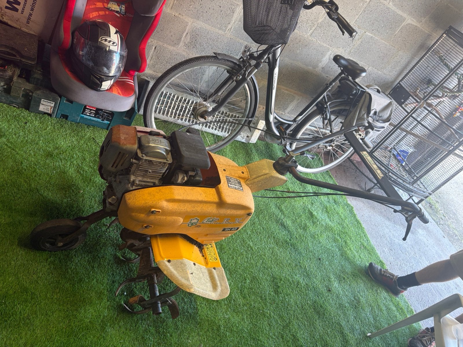Tuin frees machine met werk aan, Ophalen of Verzenden, Zo goed als nieuw, Overige soorten
