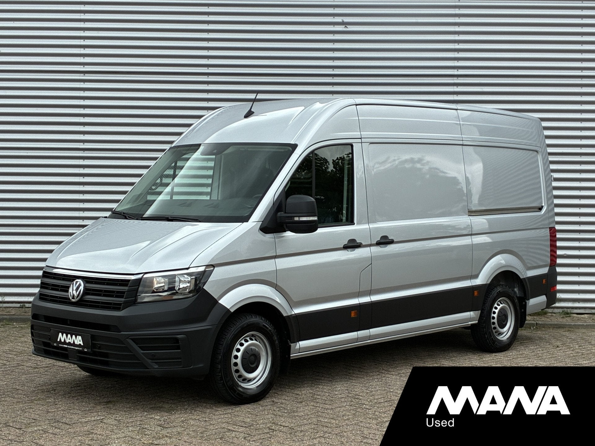 Volkswagen Crafter 35 2.0 TDI L3H3 177pk Automaat Camera Air, Autos, 177 ch, Argent ou Gris, Achat, Capteur de stationnement
