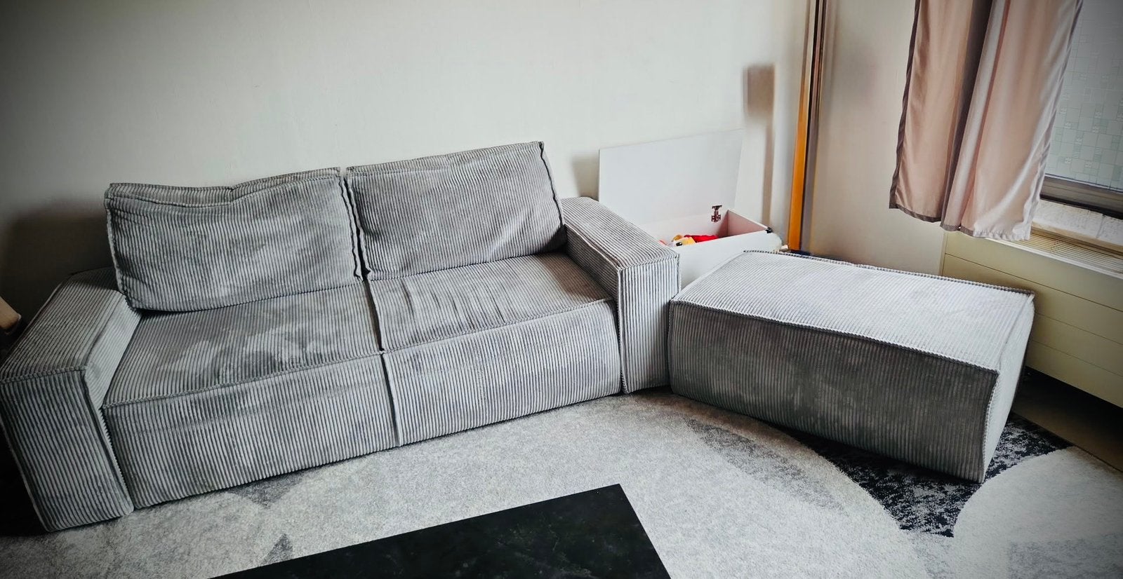 Canapé + Pouf, Ophalen, Zo goed als nieuw