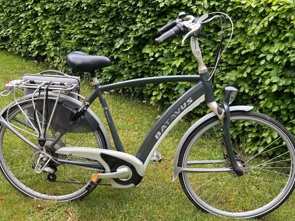 Elektrische fiets, Fietsen en Brommers, Elektrische fietsen, Gebruikt, Batavus, 51 tot 55 cm, 30 tot 50 km per accu, Ophalen
