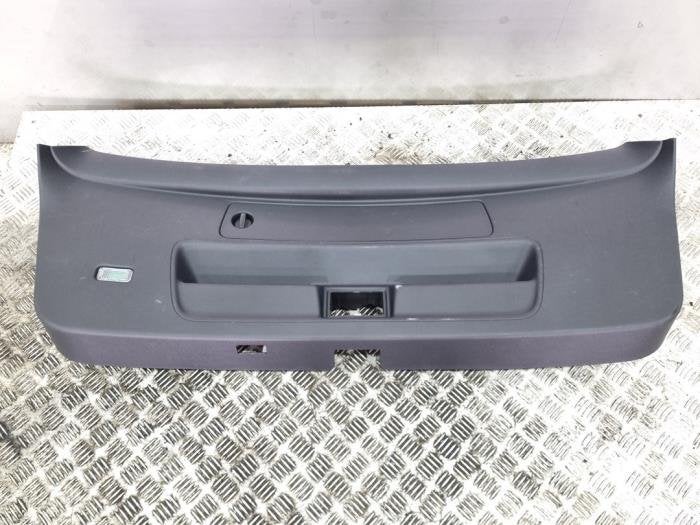 Bekleding Achterklep van een Audi E-Tron, Gebruikt, -, -, -