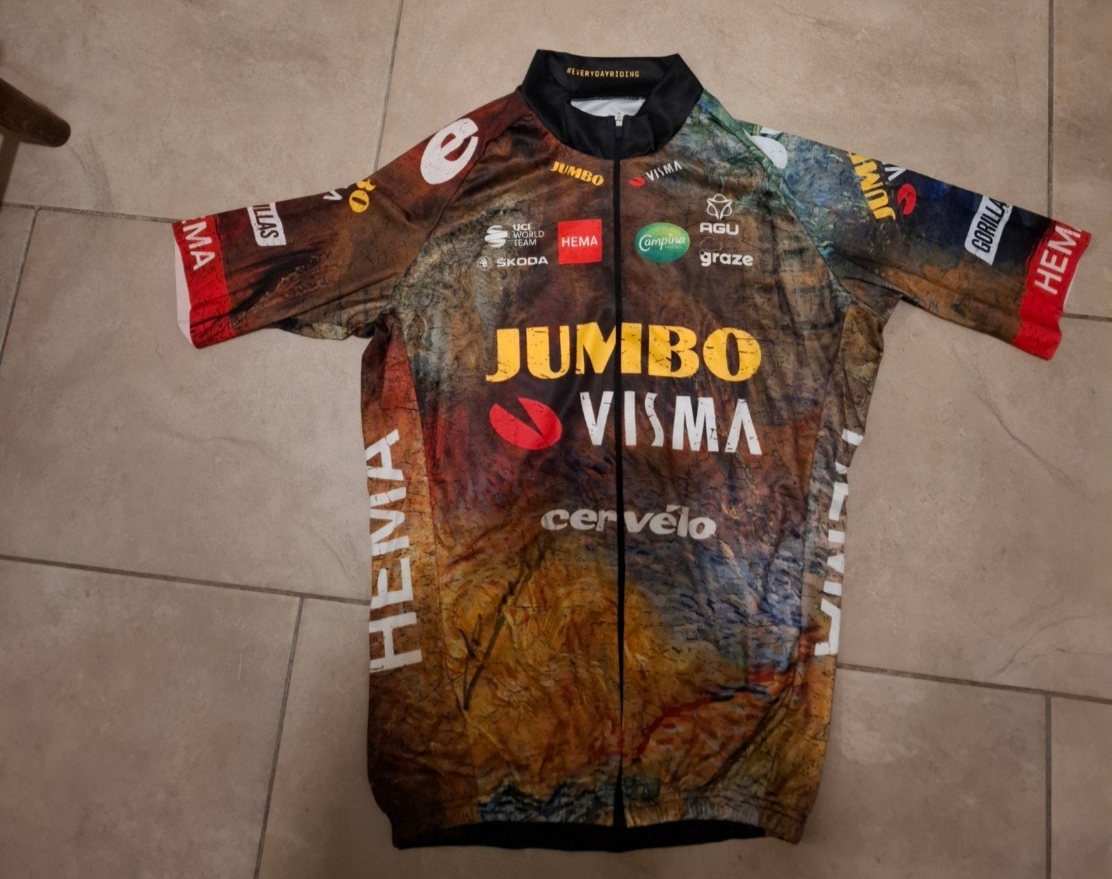 Truitje van Wout van Aert, Ophalen of Verzenden, Zo goed als nieuw, Bovenkleding, AGU
