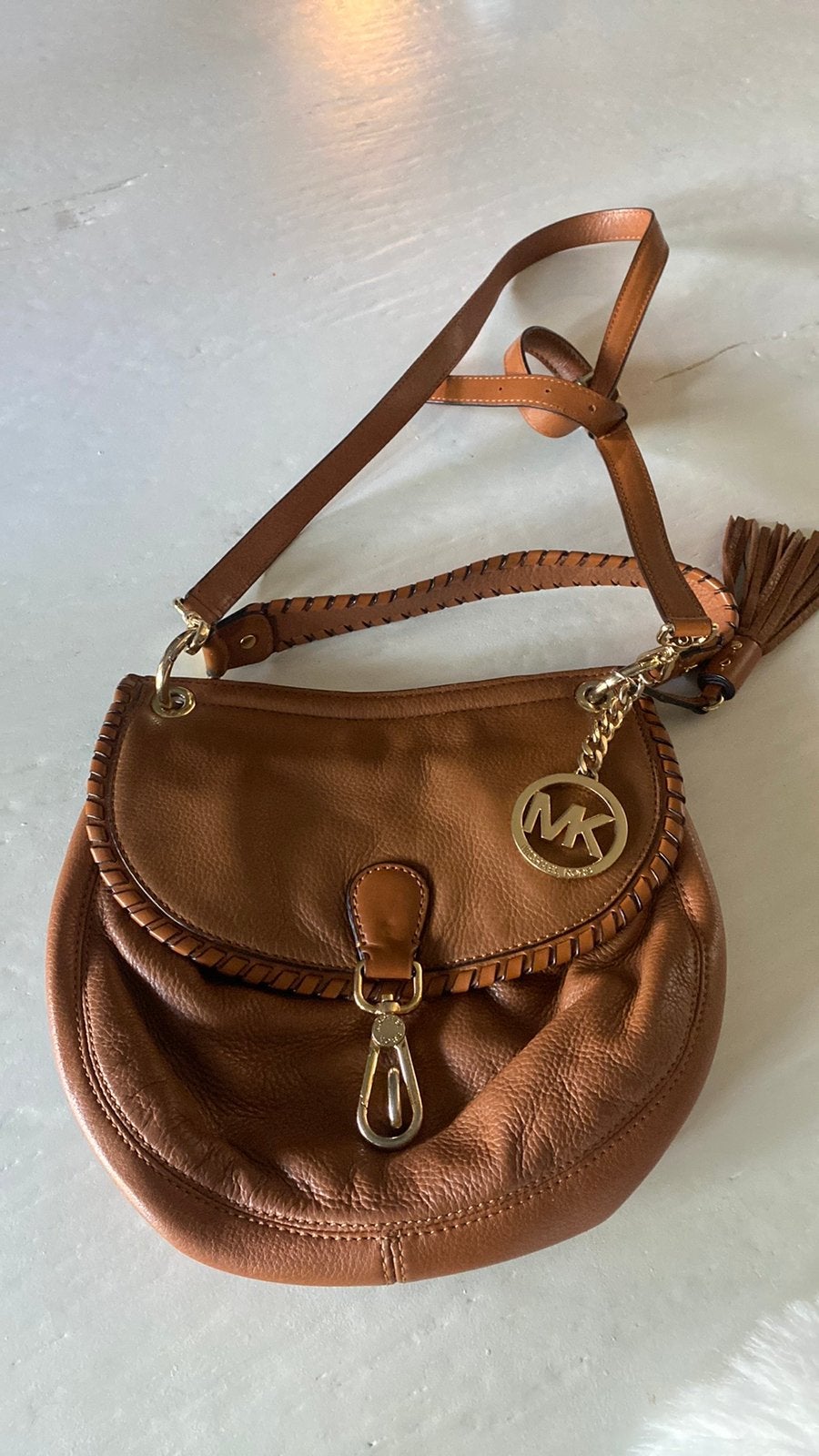 Handtas leder “MICHAEL KORS” MK, Handtassen en Accessoires, Ophalen, Zo goed als nieuw, Handtas