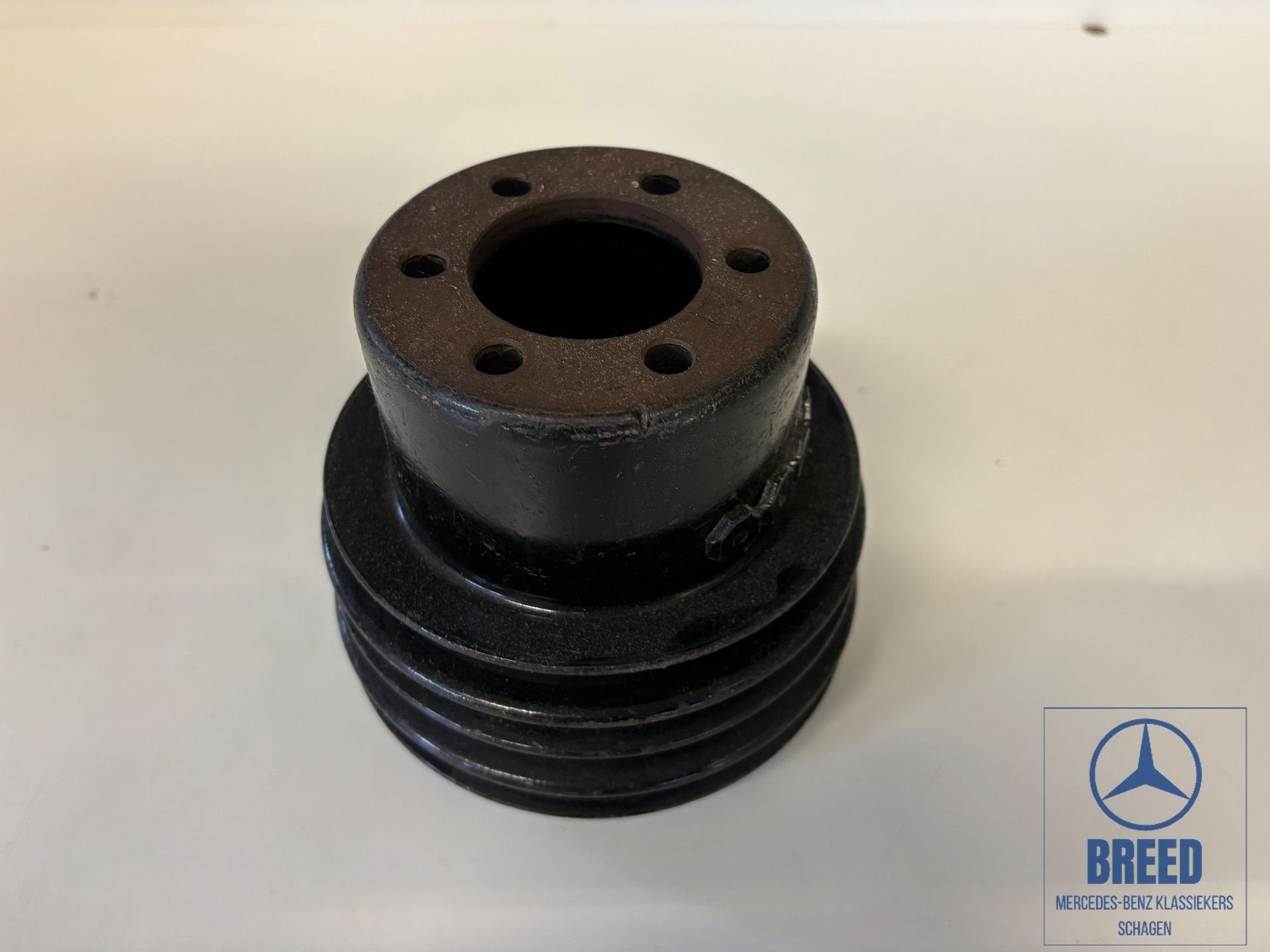 NOS krukaspoelie voor Mercedes-Benz R107 W108 W109 W116, -, Nieuw, Ophalen of Verzenden, -