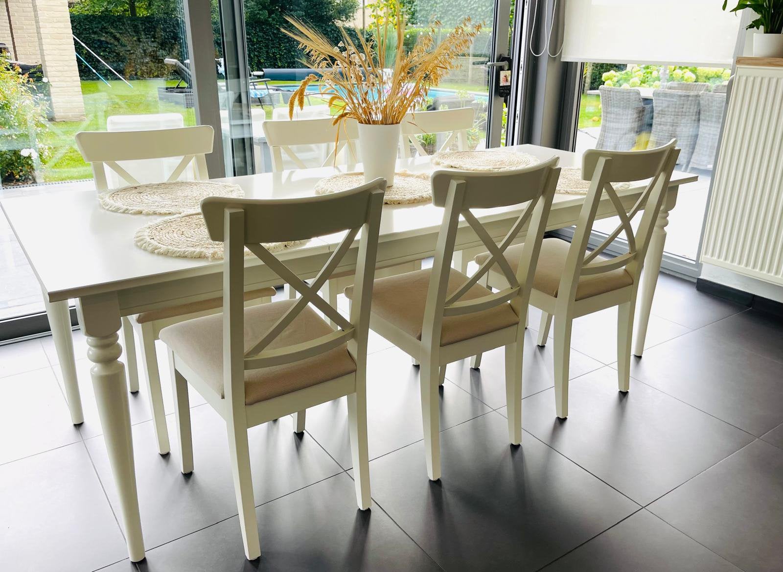 Uitschuifbare tafel incl. beschermglas met 6 stoelen, Ophalen, Nieuw, 6 tot 8 stoelen