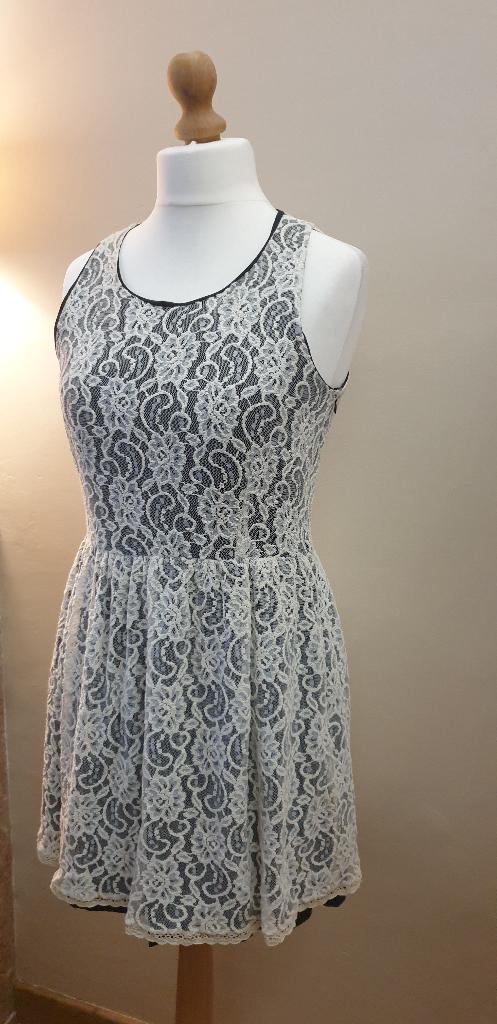 Robe Rinascimento - Taille L, Vêtements | Femmes, Robes, Taille 42/44 (L), Enlèvement ou Envoi, Au-dessus du genou, Rinascimento