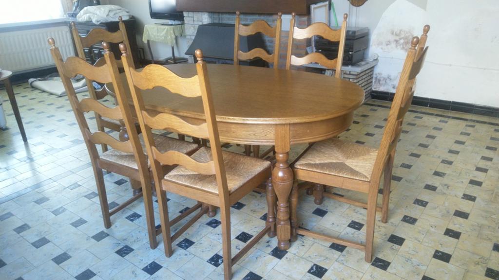 Tafel en stoelen, Enlèvement