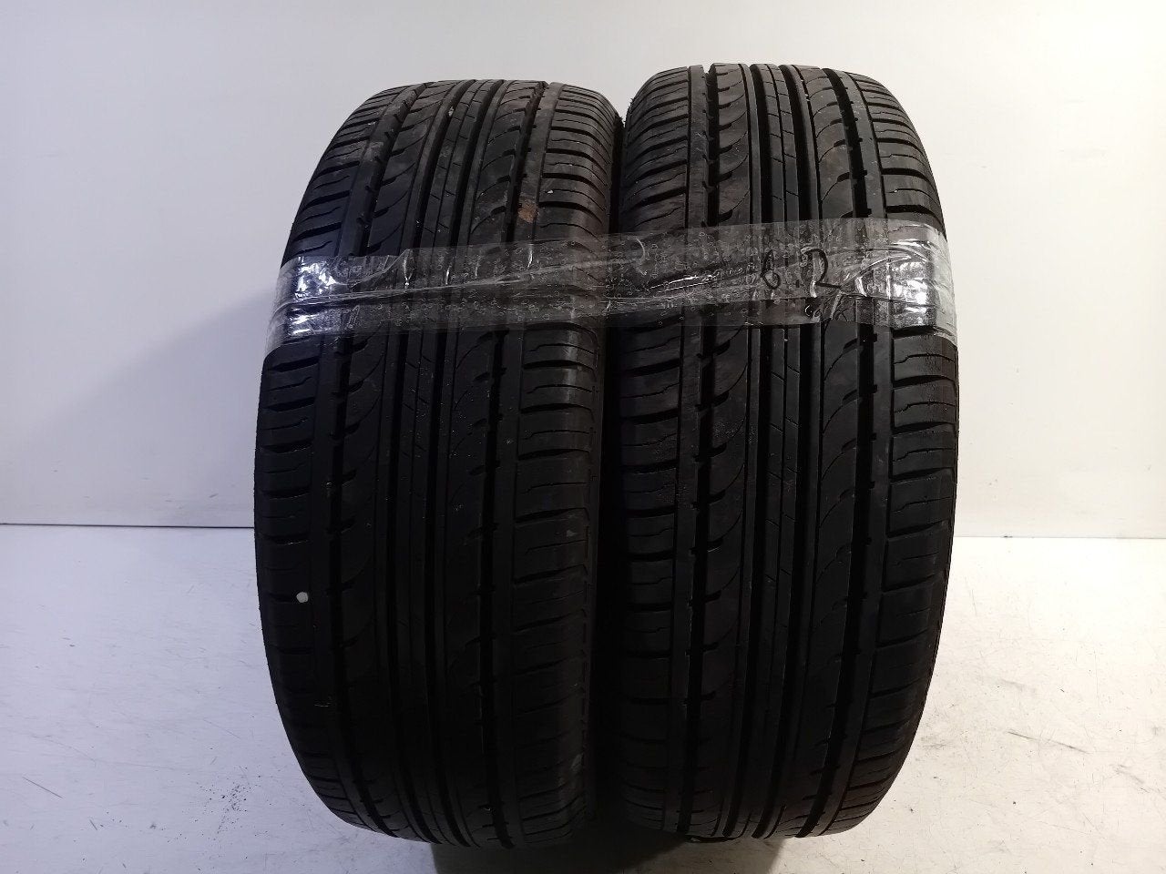 Bandenset 2 stuks Zomer 195/60 R15  Banden 15", Onderdelen@venauto.nl, Van der Ven Autorecycling B.V., Gebruikt, 15 inch