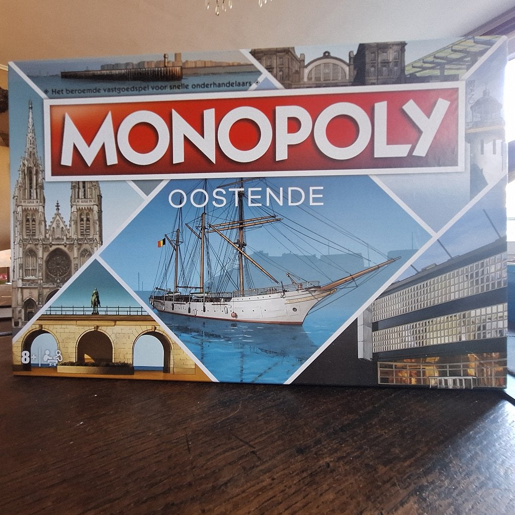 Monopoly Oostende in het Nederlands, Drie of vier spelers, Ophalen of Verzenden, Gebruikt, HASBRO