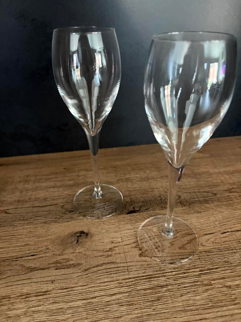 Champagne glazen laurent perrier, Verzamelen, Ophalen, Zo goed als nieuw